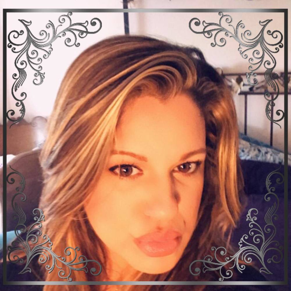 Meet your Posher, Stacy